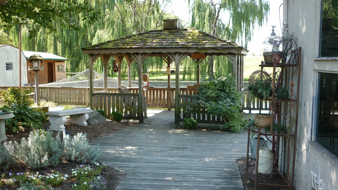 Quelques conseils pour bien choisir la matière de votre pergola