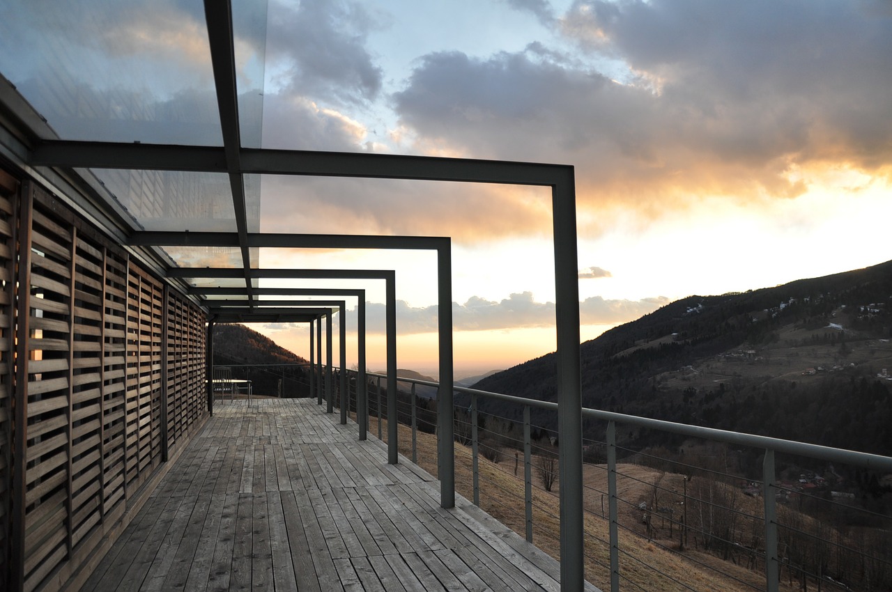 Installation de pergola : contacter un pro pour une qualité optimale